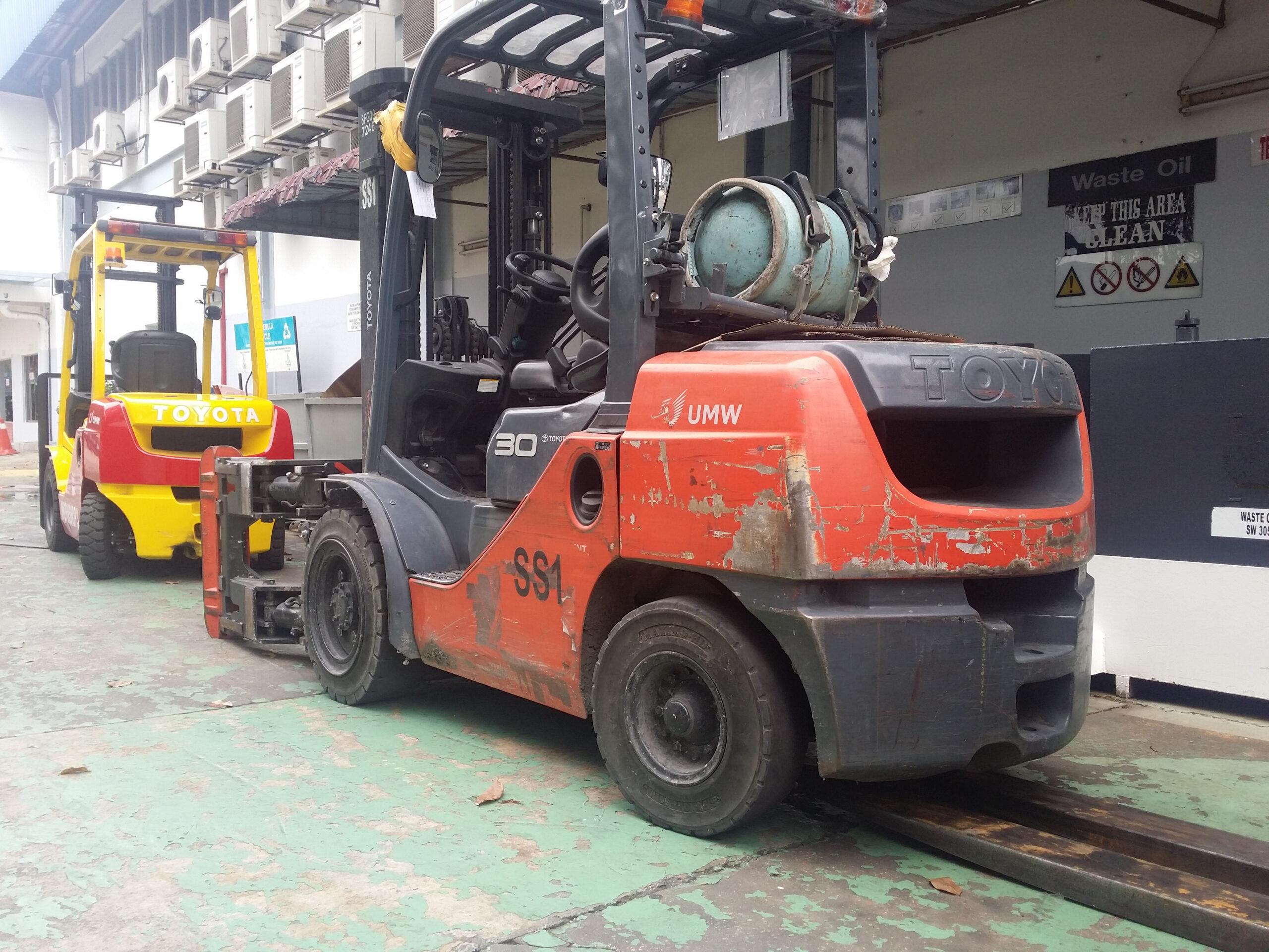 Southern Forklift Services | Forklift Hire | Forklift Sales