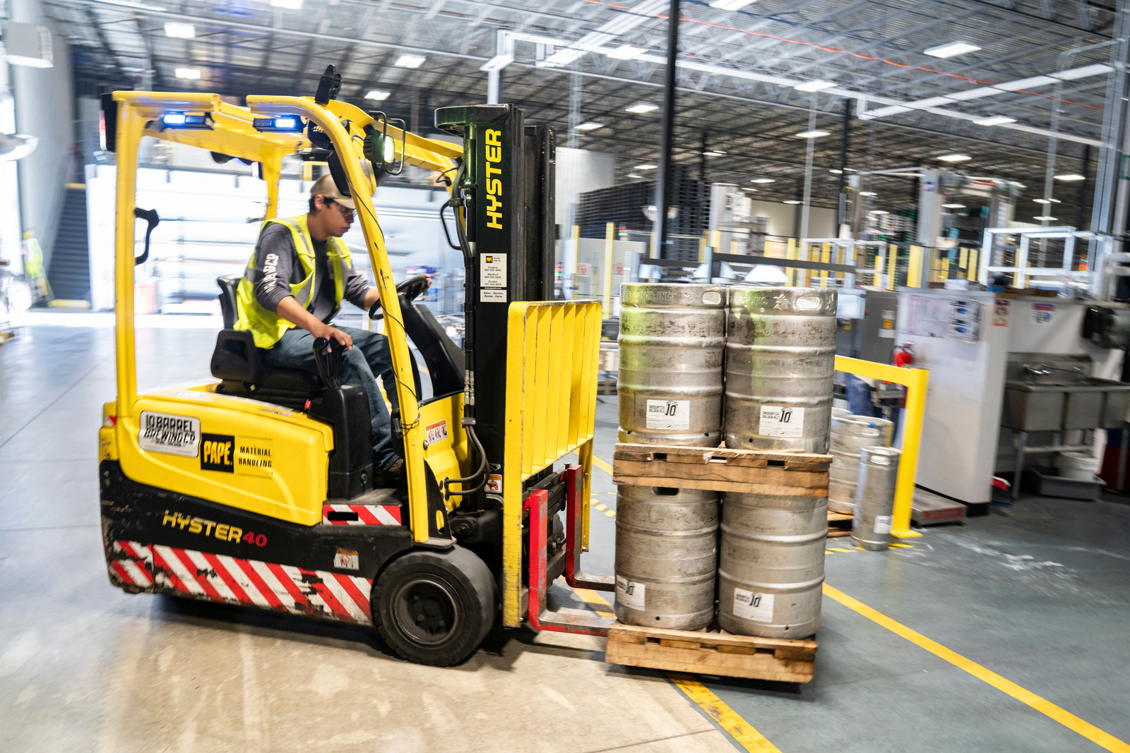 Southern Forklift Services | Forklift Hire | Forklift Sales